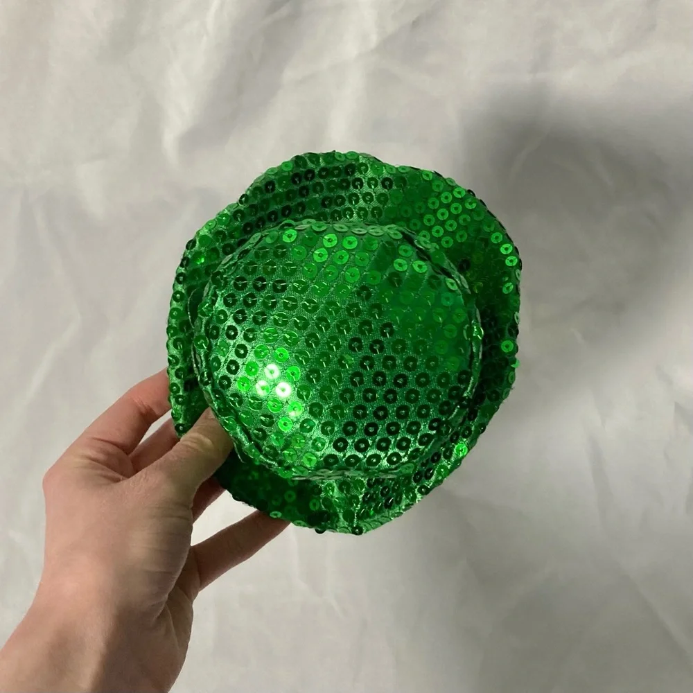 Saint Patrick’s Day Four Leaf Shamrock Clover Green Sequined Top Hat Headband